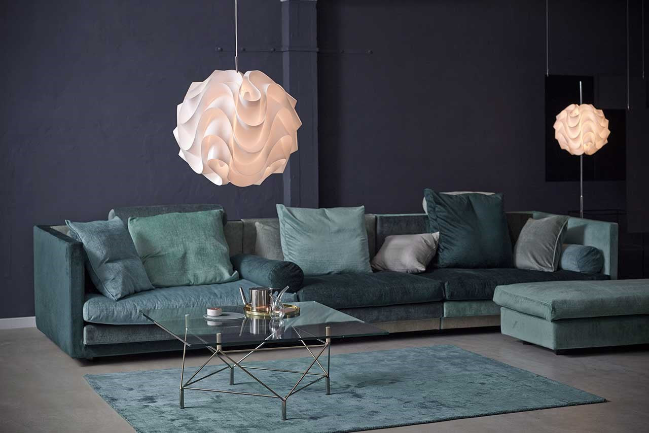 LeKlin172_pendant_lifestyle1