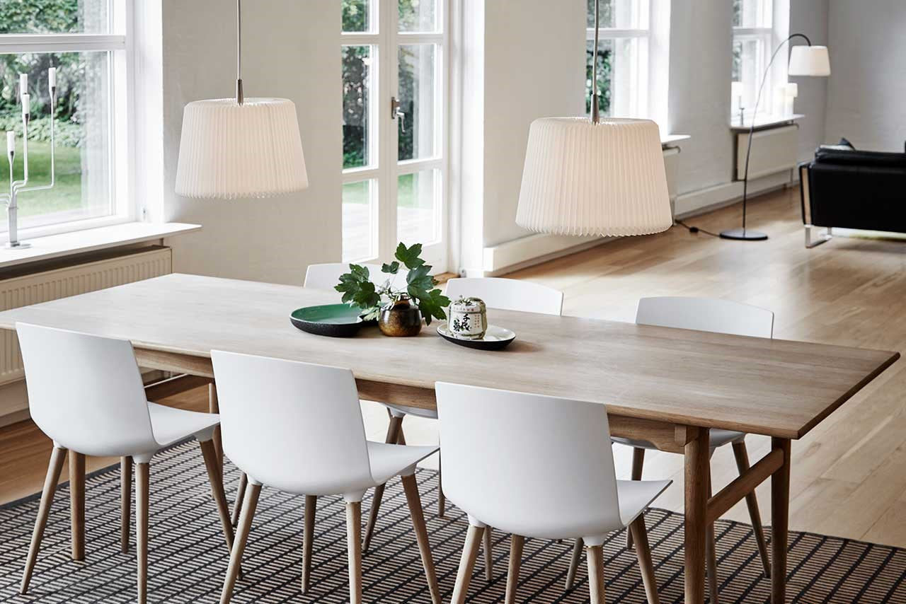 LeKlint120_Snowdrop_pendant_medium_lifestyle1