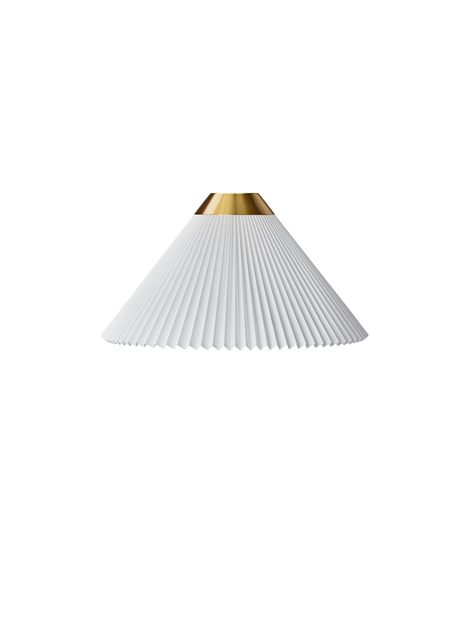 LeKlint12_lampshade_23cm_brass_packshot1