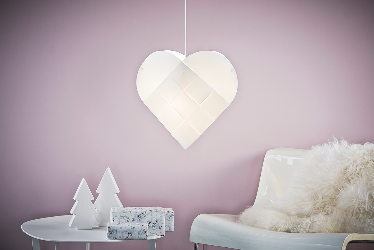 Leklint8130 Love&Light Heart Light Lifestyle4